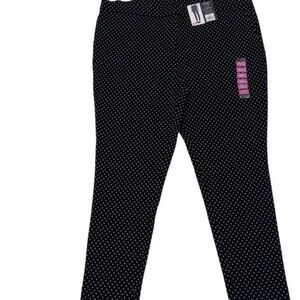Jones New York Women's Signature Pull-On Pants Size XXL  NWT  Color Black & Tan